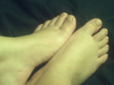 Fußfetisch Füße eingecremt