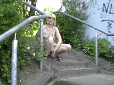 nochmal schnell,diesmal von der treppe