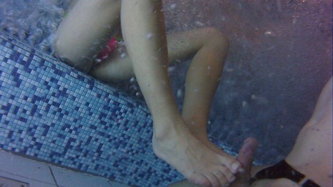 Footjob im Whirlpool