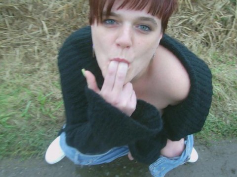 OUTDOOR PISS