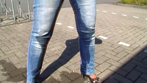 Userwunsch: Public-JeansPiss