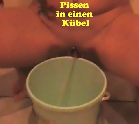 Pissen in den Kübel