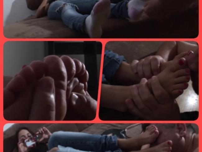 Foot and toe fetish